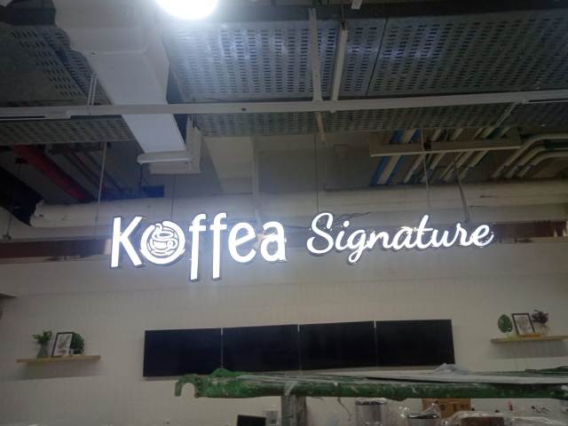 Huruf Timbul Jakarta Utara koffea