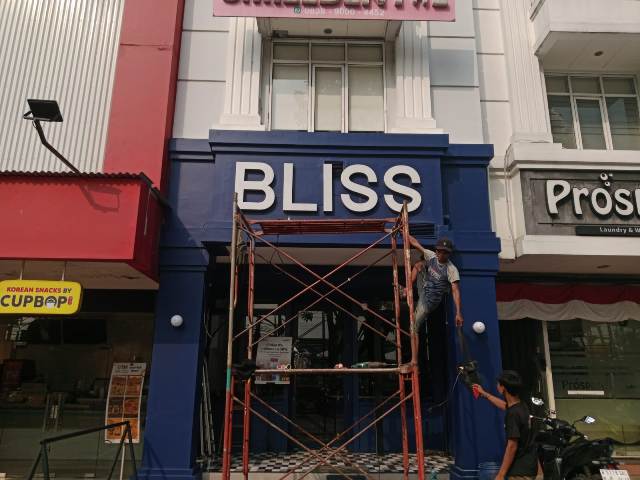 huruf timbul murah bliss