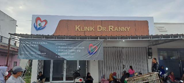 Huruf Timbul Jakarta Utara neon box apotek